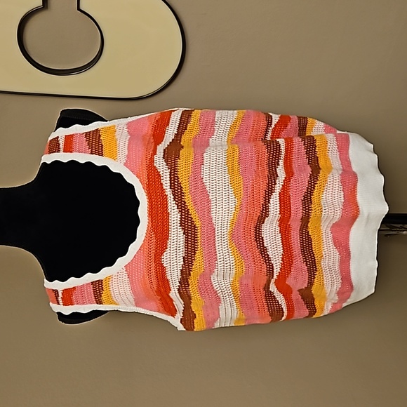 LOFT Wavy Stripe Scoop Neck Sweater Vest - Picture 4 of 9